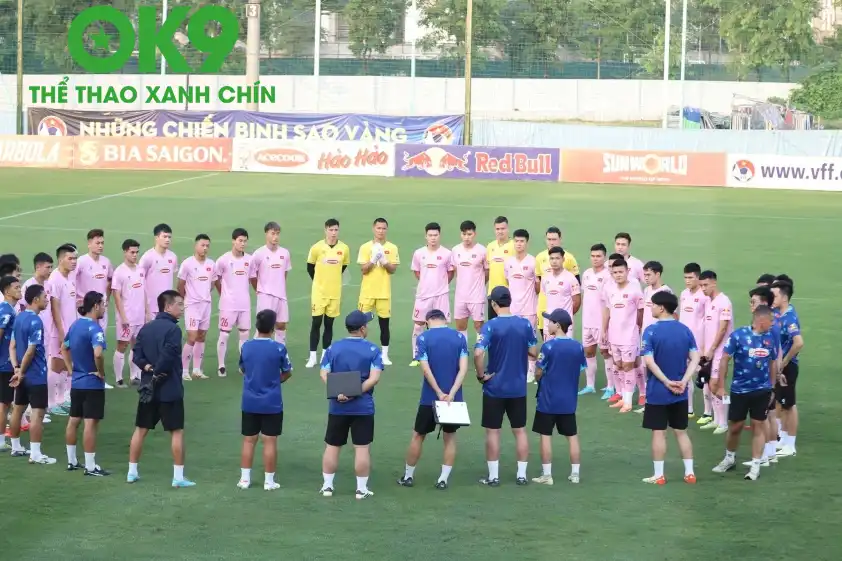 ĐT Việt Nam đang tràn đầy khí thế trước trận đấu gặp Nepal. ĐT Việt Nam đang tràn đầy khí thế trước trận đấu gặp Nepal.